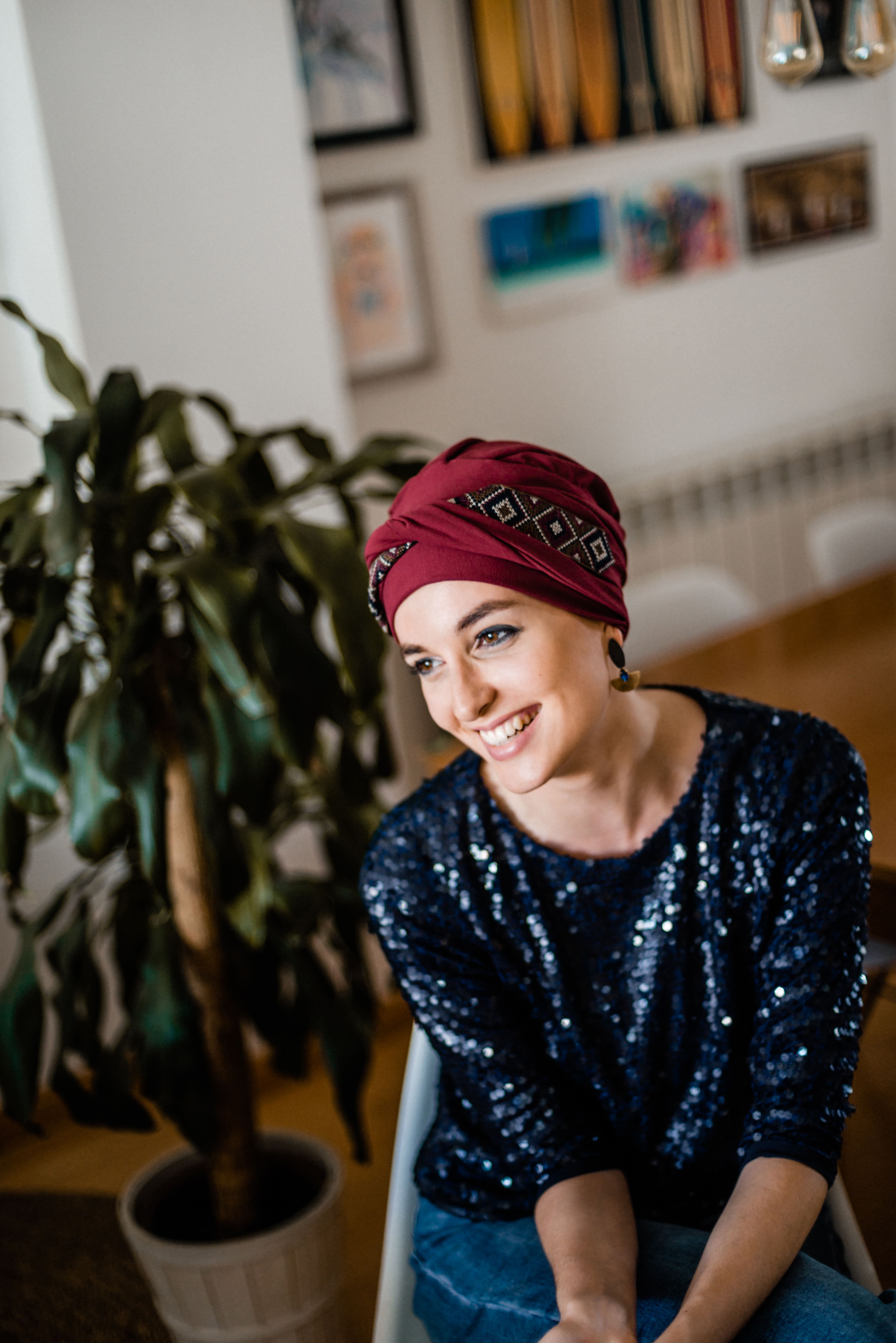 Turbante Modelo Cosy Padr&atilde;o Maya Granate