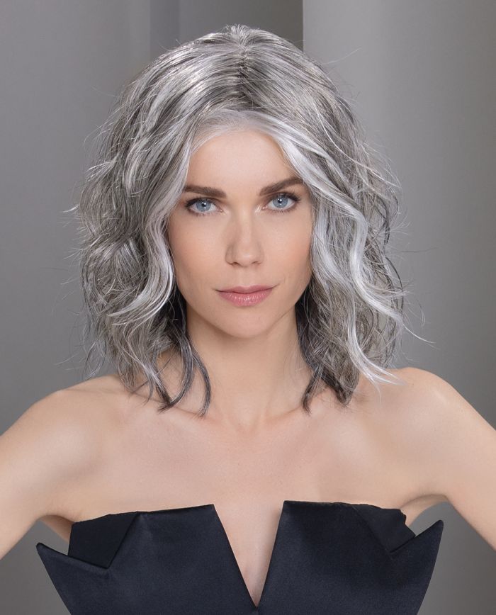 Pr&oacute;tese Capilar Cole&ccedil;&atilde;o Amore Modelo Tova (Cabelo Sint&eacute;tico)