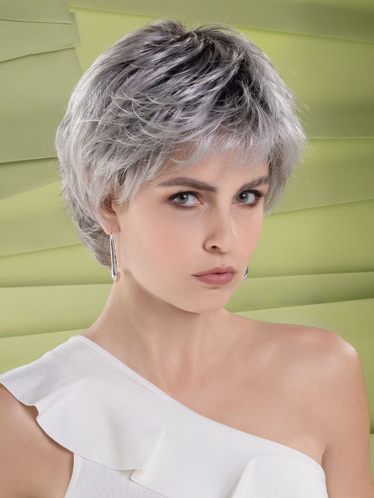 Cole&ccedil;&atilde;o Modixx Modelo Rica **DD (Cabelo Sint&eacute;tico)